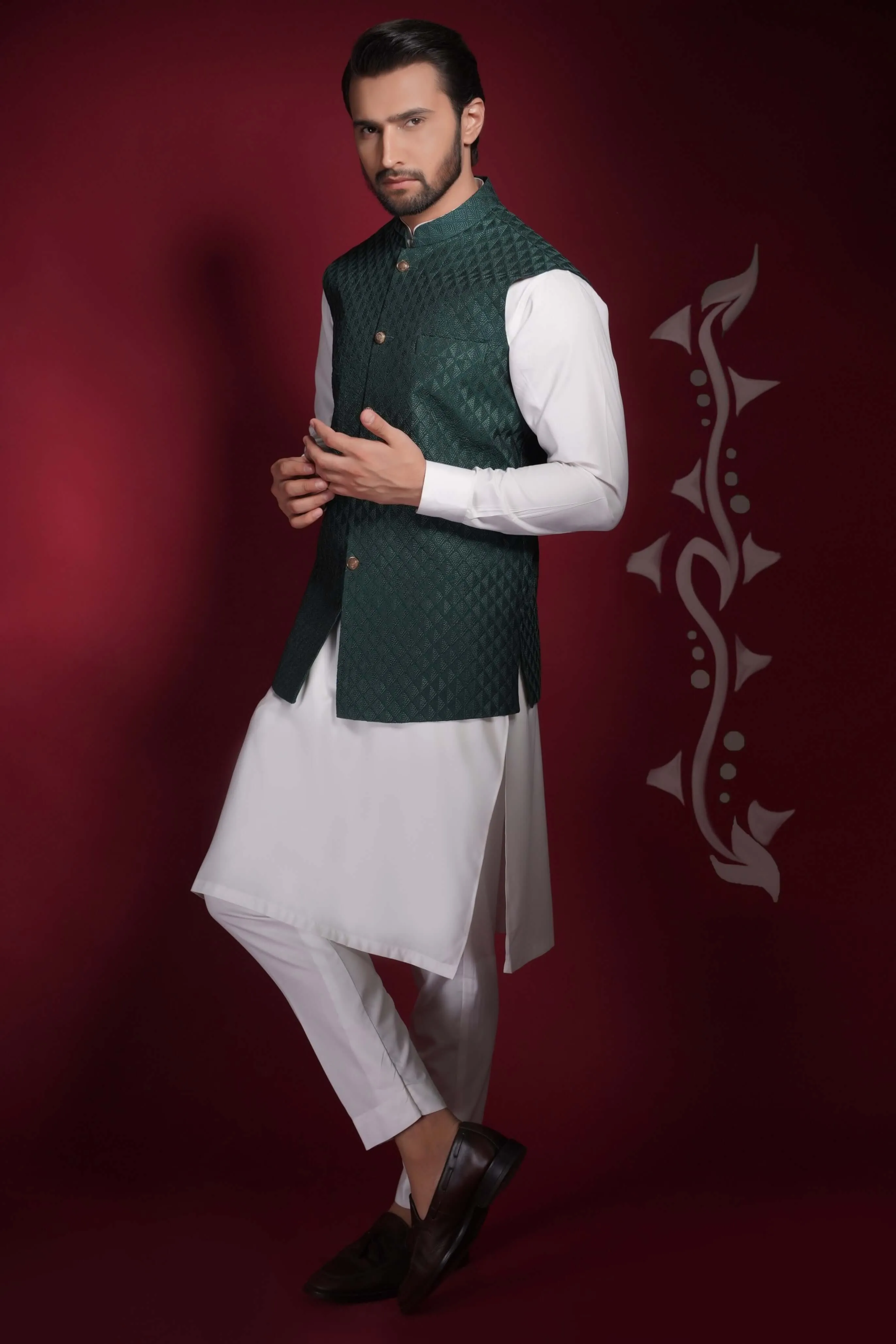 Emerald Green Diamond Texture Waistcoat Kurta Set.