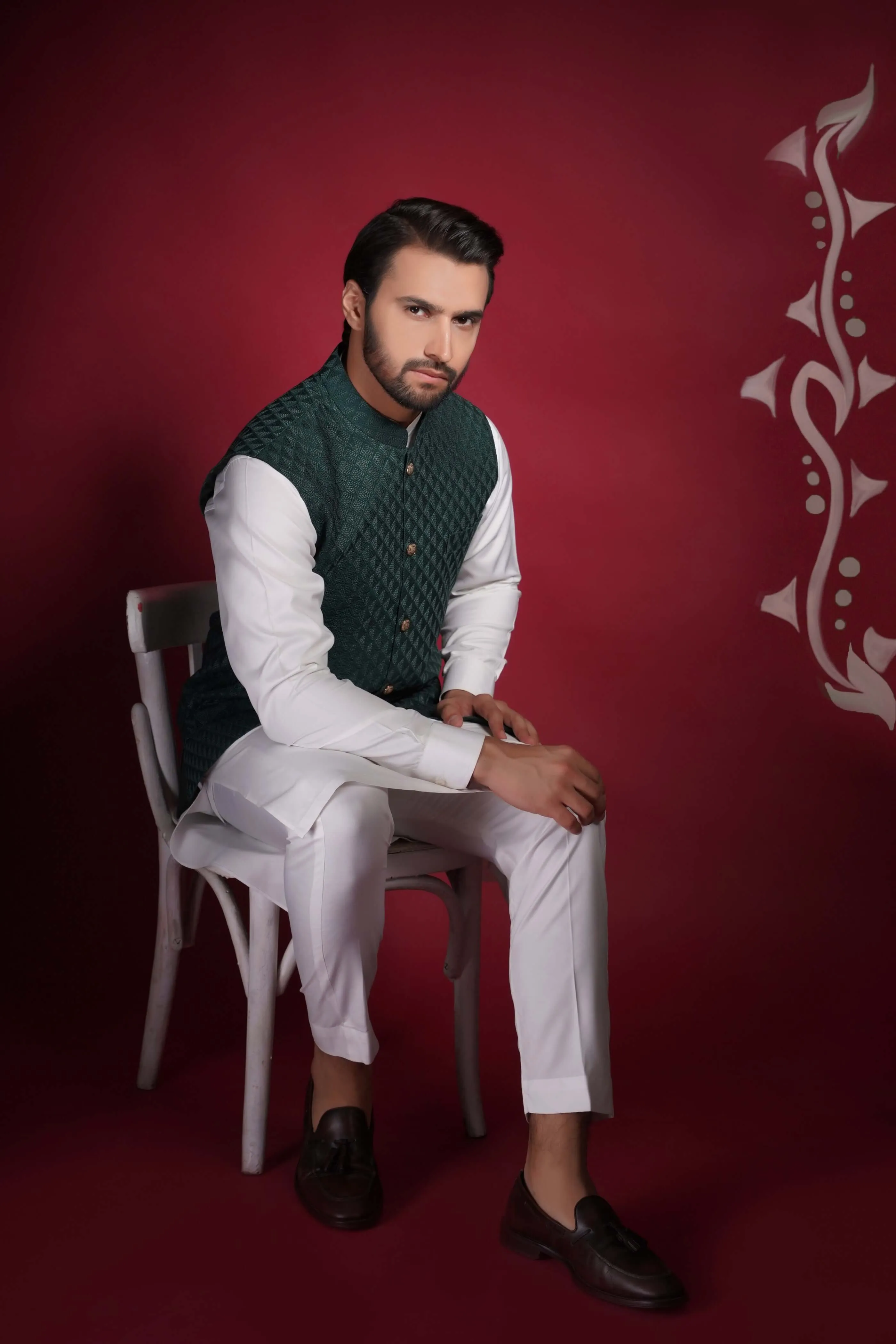 Emerald Green Diamond Texture Waistcoat Kurta Set.