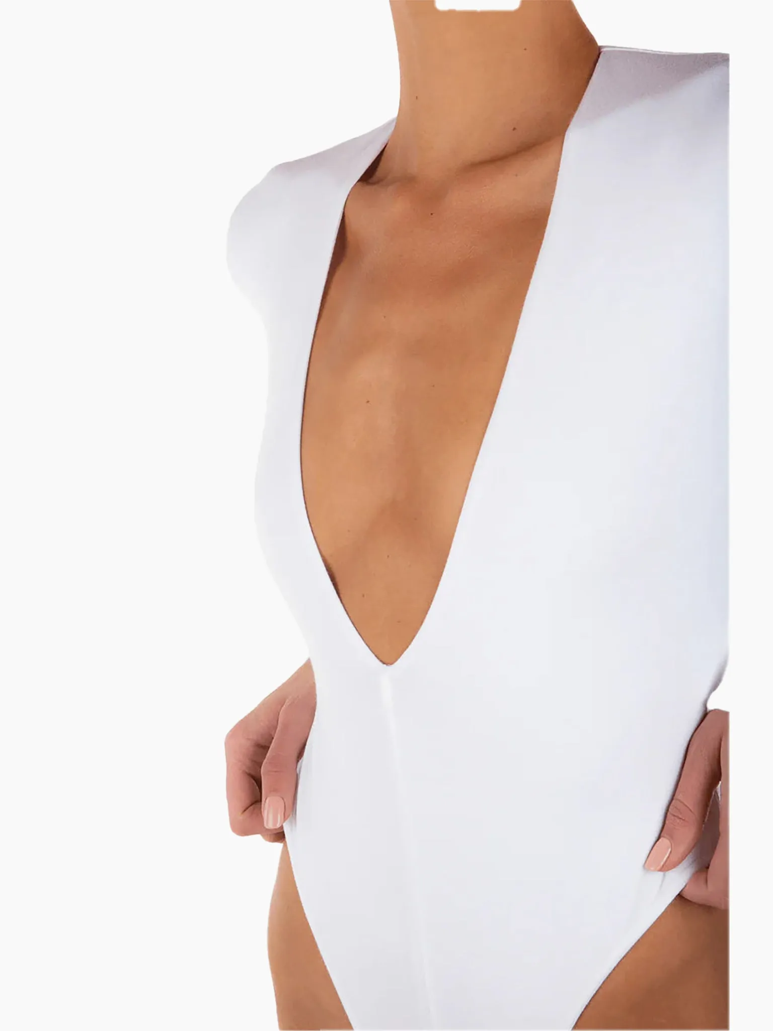 ETERNE Long Sleeve Deep V Bodysuit in Black
