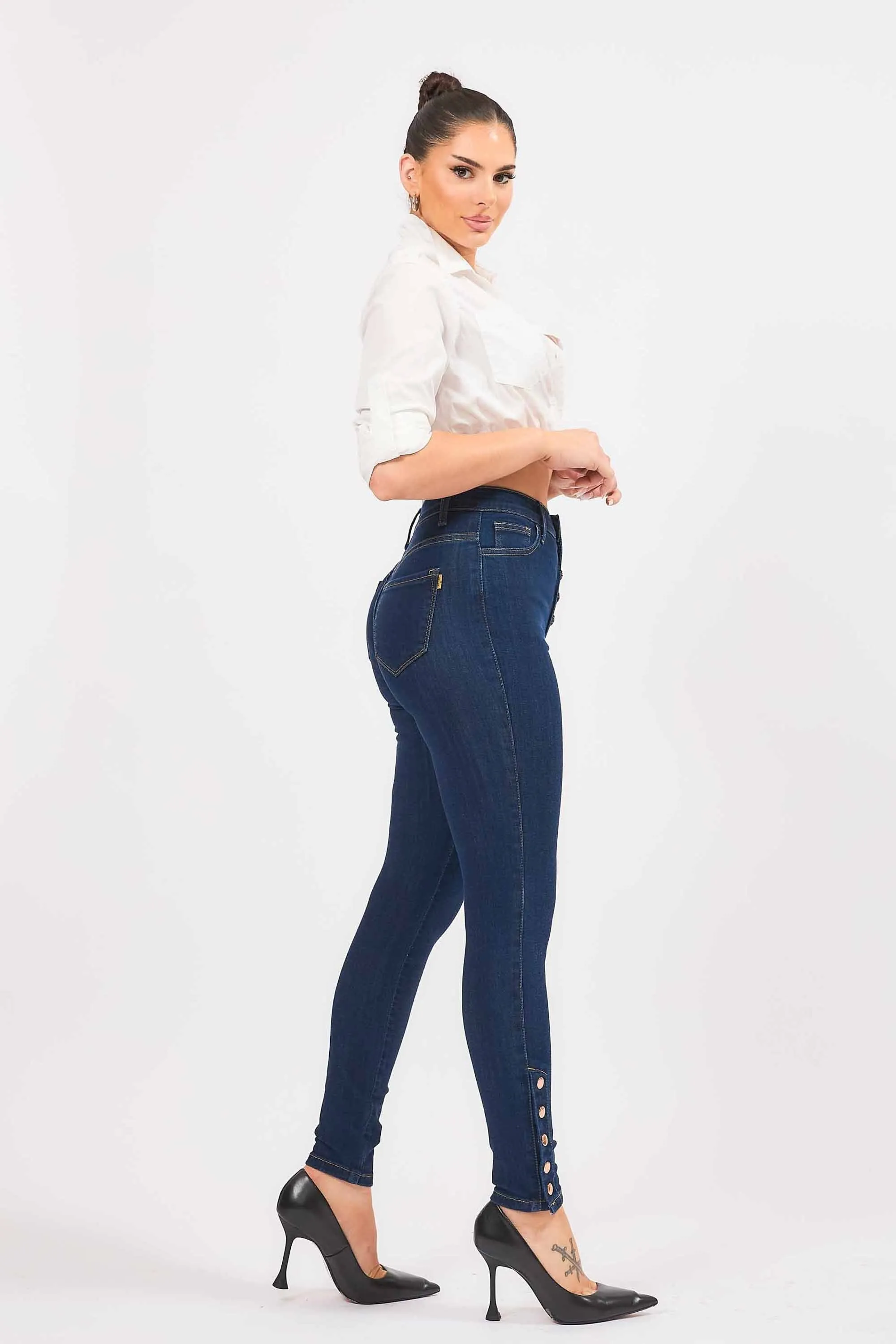 High-Waisted Ankle Skinny With 5 Button Snaps