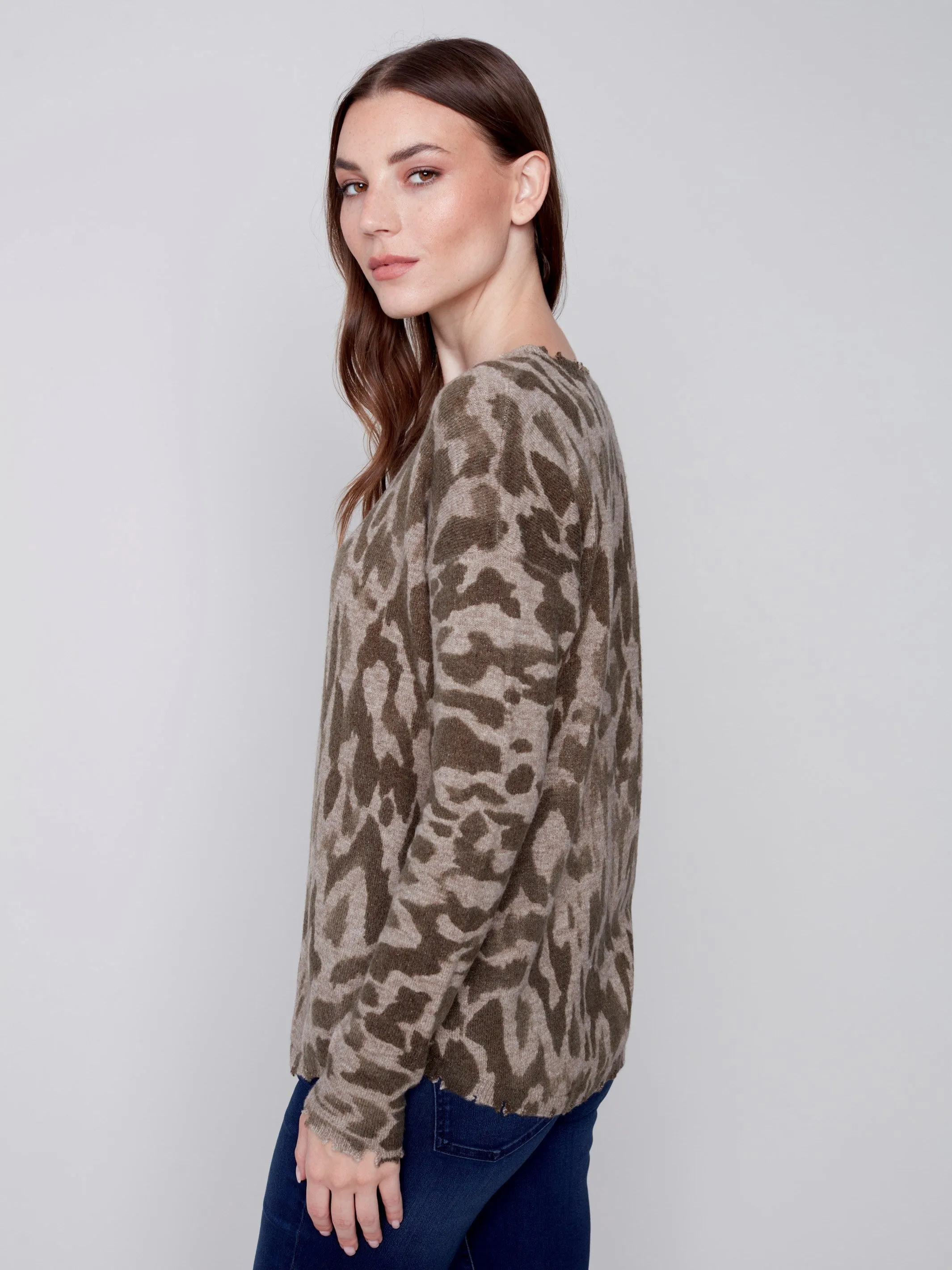Printed Crew Neck Sweater with Frayed Edge - Spruce Flower
